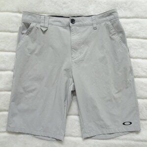 Oakley Gray Shorts Men's 32 W